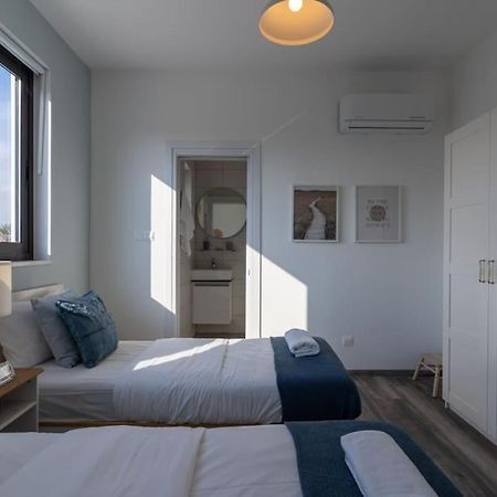Thalassa 2-Bedroom Apartment In Lárnaka Eksteriør bilde