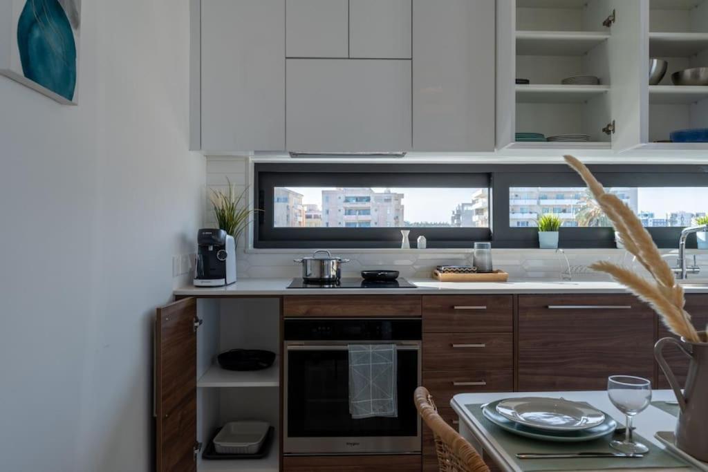 Thalassa 2-Bedroom Apartment In Lárnaka Eksteriør bilde