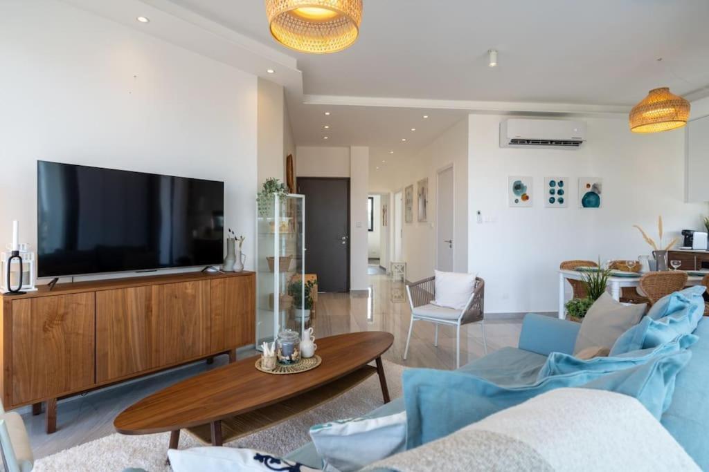 Thalassa 2-Bedroom Apartment In Lárnaka Eksteriør bilde